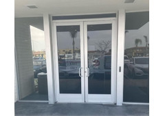 Expert Glass & Mirror Services Near You | OC GLASS SERVICE