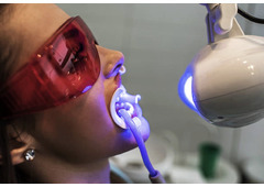 Philips Zoom Whitening in Mount Roskill