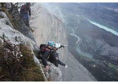 What Is Tandem Skydiving